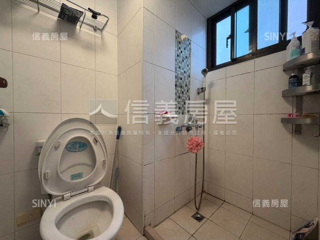 靜謐築巢南勢２房車位房屋室內格局與周邊環境