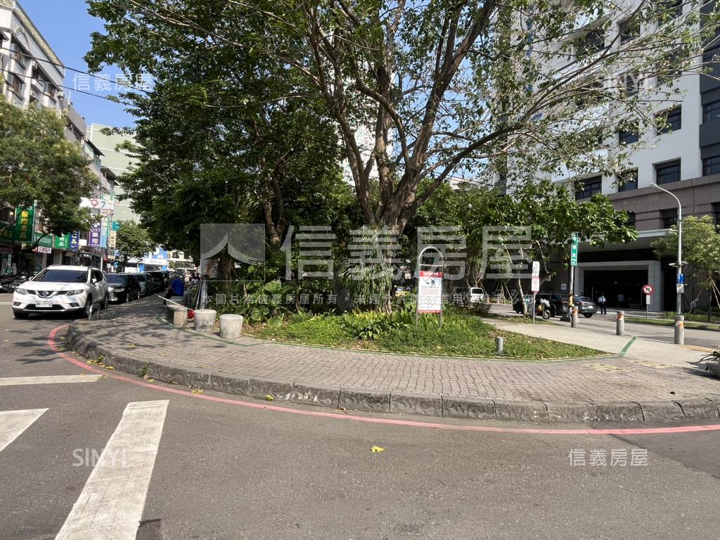 即將交屋＊達麗冶翠次頂樓房屋室內格局與周邊環境