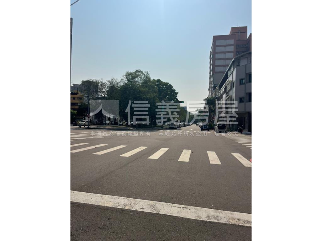 即將交屋＊達麗冶翠次頂樓房屋室內格局與周邊環境