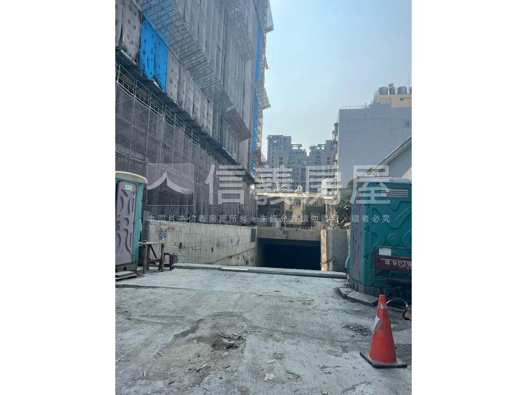 即將交屋＊達麗冶翠次頂樓房屋室內格局與周邊環境