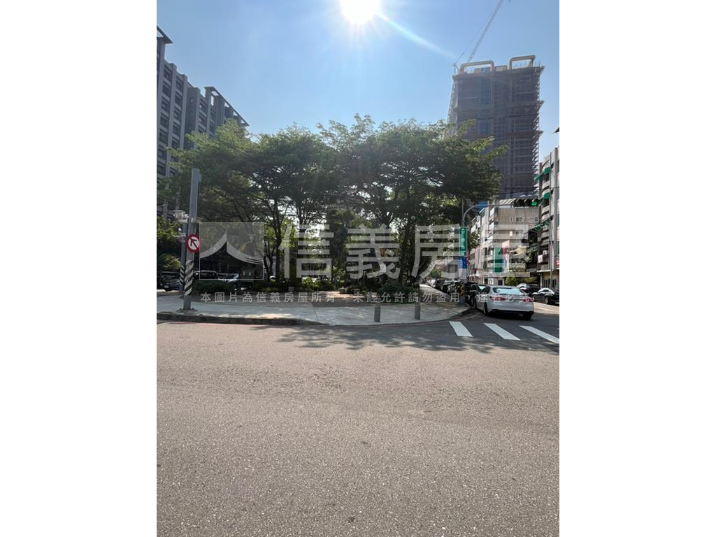 即將交屋＊達麗冶翠次頂樓房屋室內格局與周邊環境