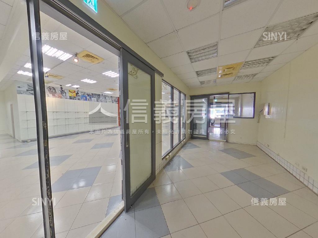 國光路大面寬店面房屋室內格局與周邊環境