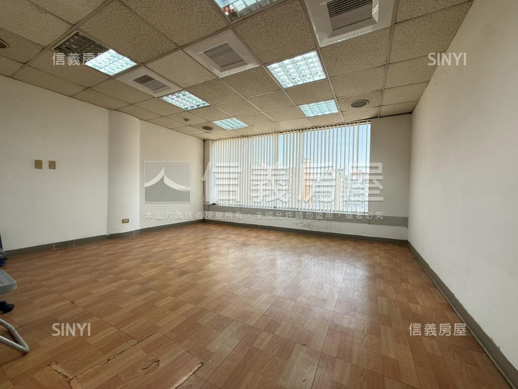 匯豐財經面園道商辦附平車房屋室內格局與周邊環境