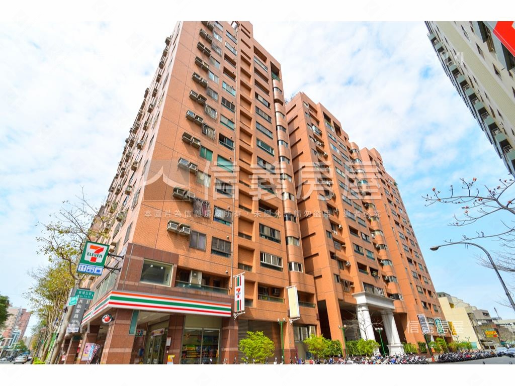 藝文同安近未來捷運美店面房屋室內格局與周邊環境