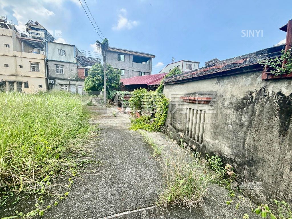 岡山土地近嘉興國小房屋室內格局與周邊環境