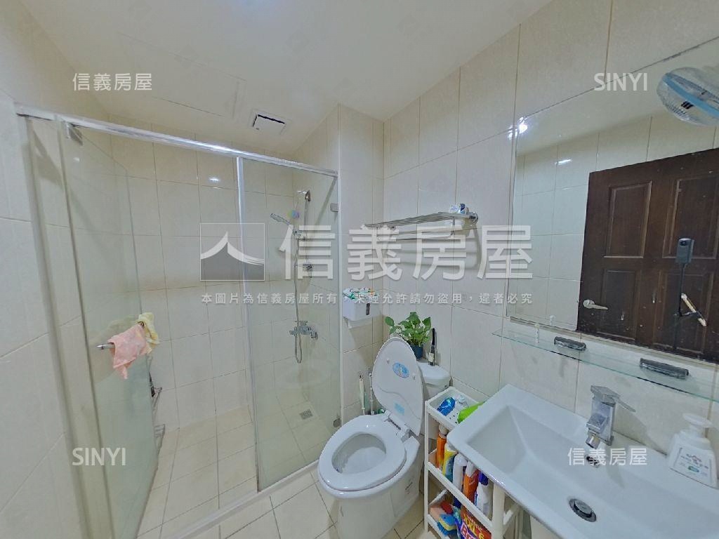 專任心巢景觀三房平面車位房屋室內格局與周邊環境