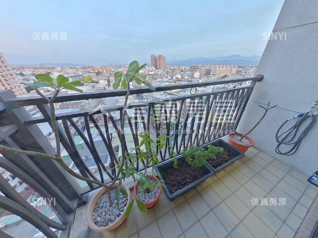 專任心巢景觀三房平面車位房屋室內格局與周邊環境