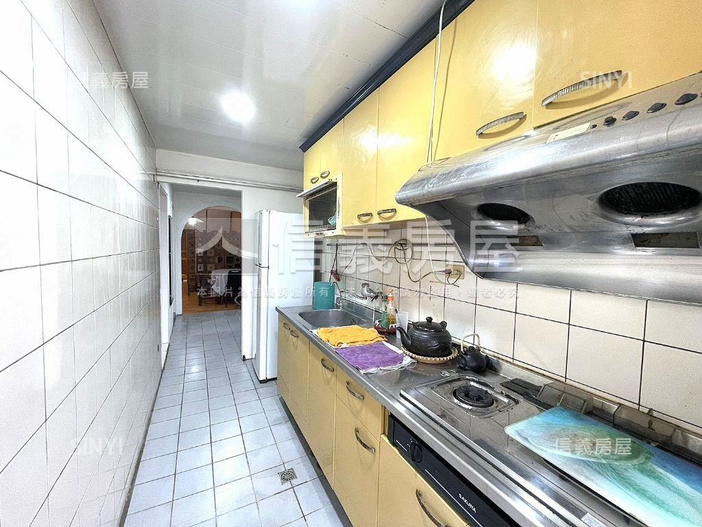 三面採光大空間美屋房屋室內格局與周邊環境