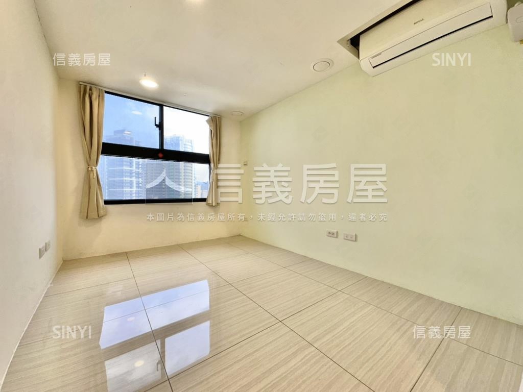 稀有楓華挑高美屋房屋室內格局與周邊環境