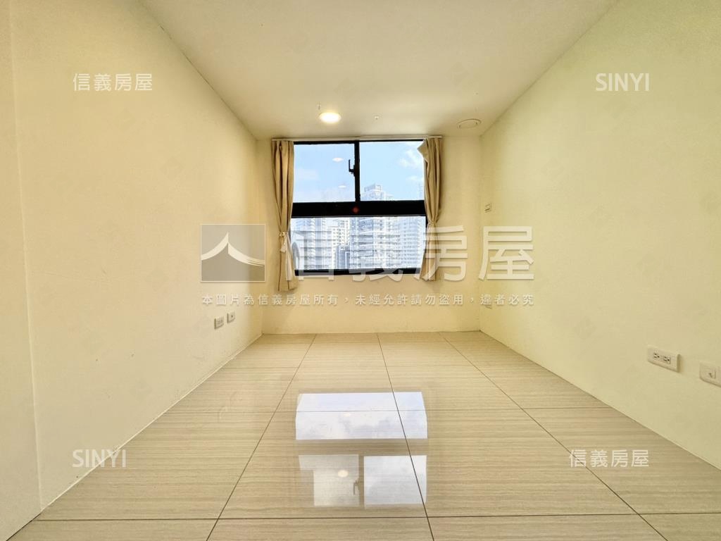 稀有楓華挑高美屋房屋室內格局與周邊環境