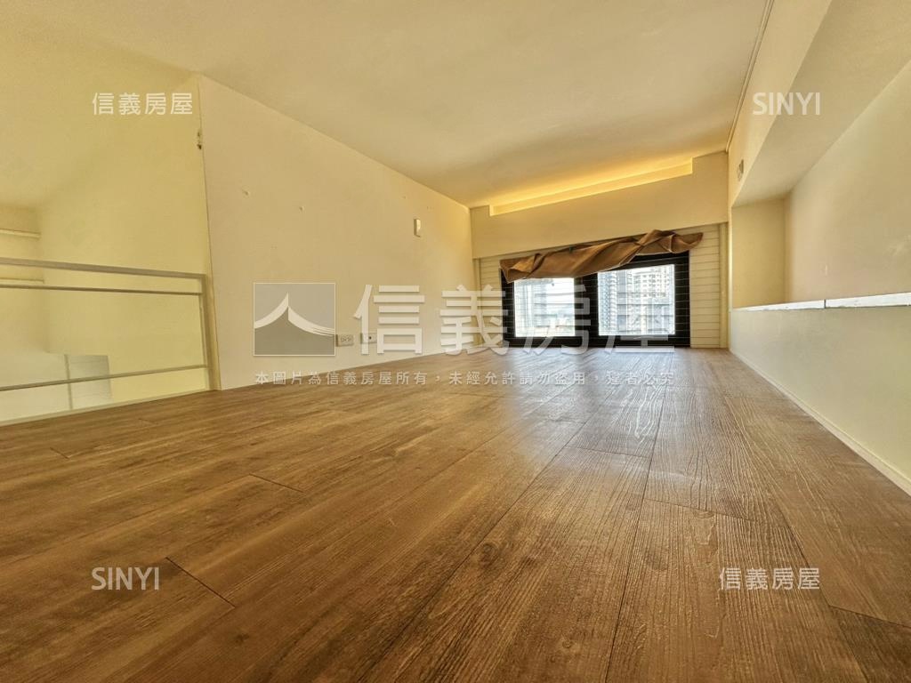 稀有楓華挑高美屋房屋室內格局與周邊環境