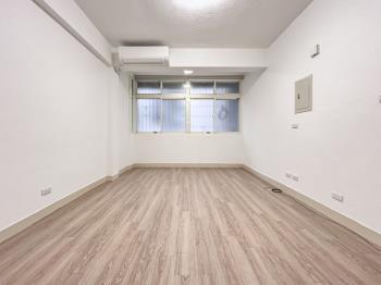 永利路。方正三房美寓