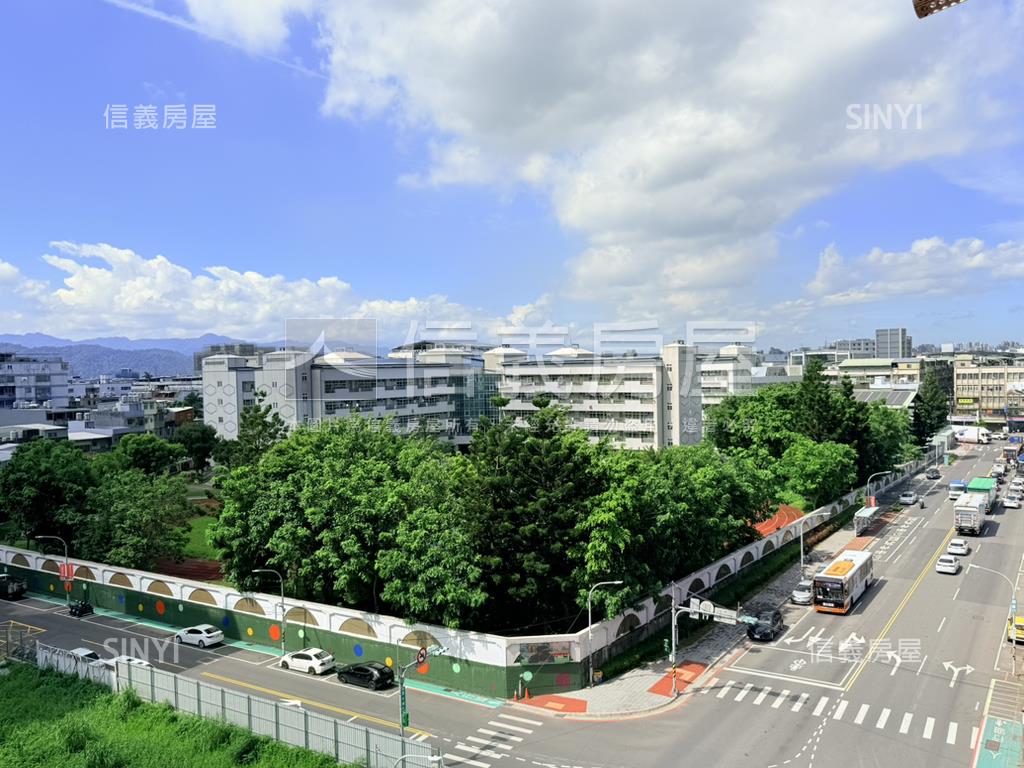 鳳茗雙鐵雙軌之星２房房屋室內格局與周邊環境