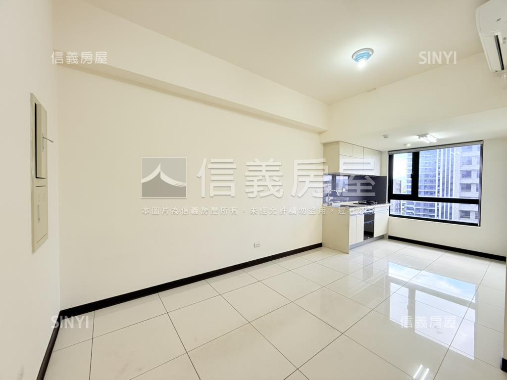 鳳茗雙鐵雙軌之星２房房屋室內格局與周邊環境