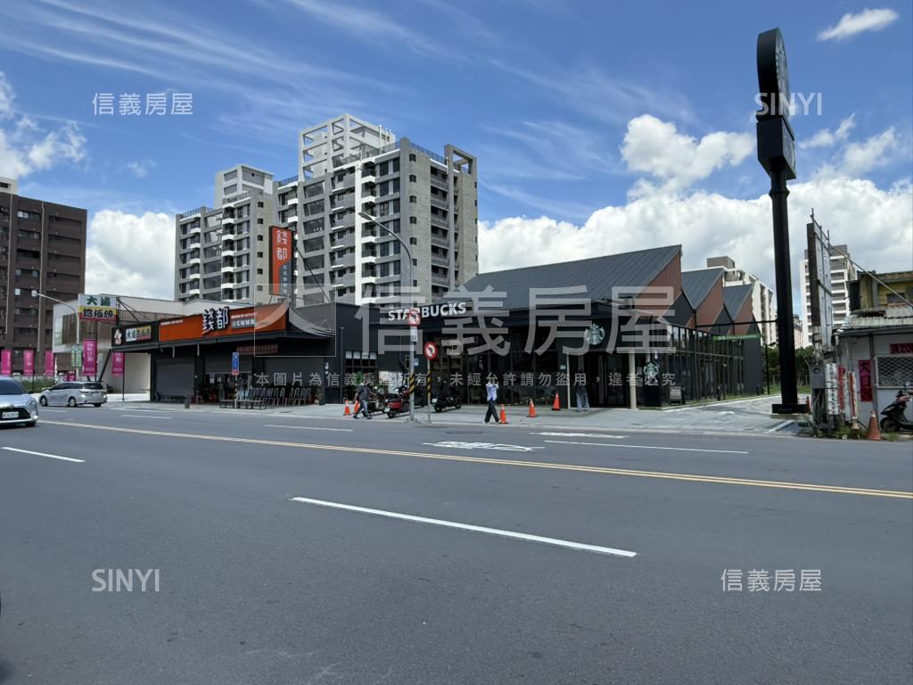 鳳茗雙鐵雙軌之星２房房屋室內格局與周邊環境