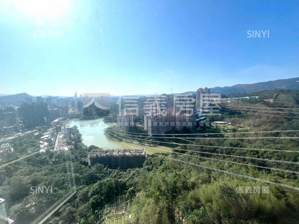 高樓景觀日月光三房房屋室內格局與周邊環境