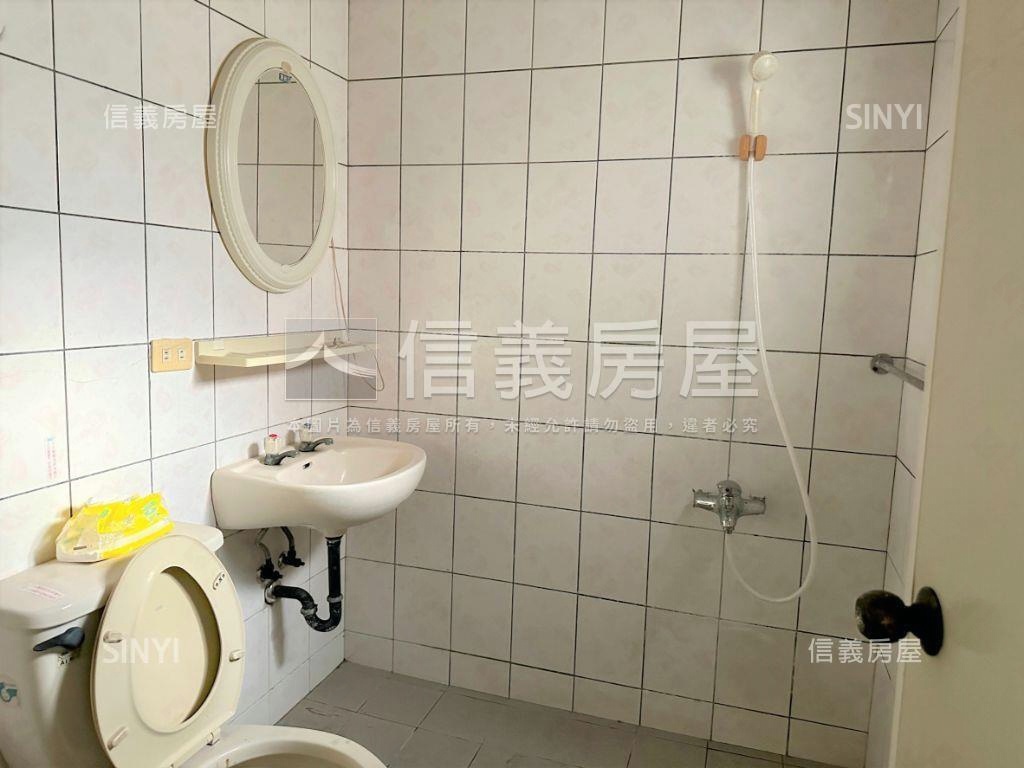 竹北低總稀有透天房屋室內格局與周邊環境