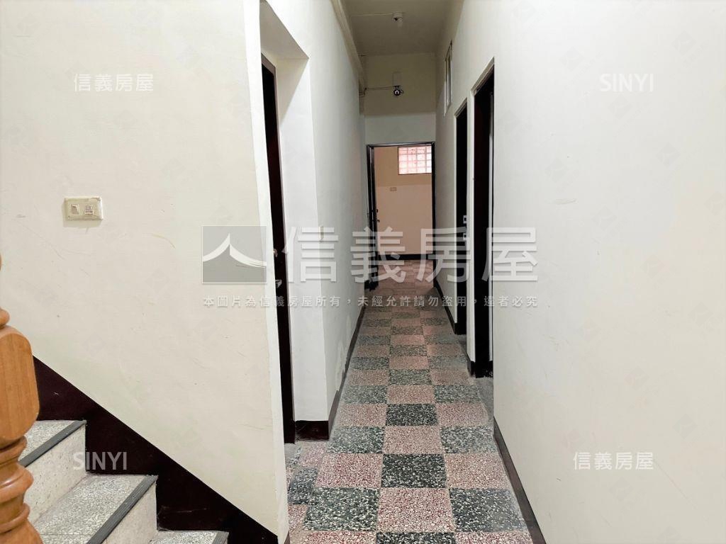 竹北低總稀有透天房屋室內格局與周邊環境