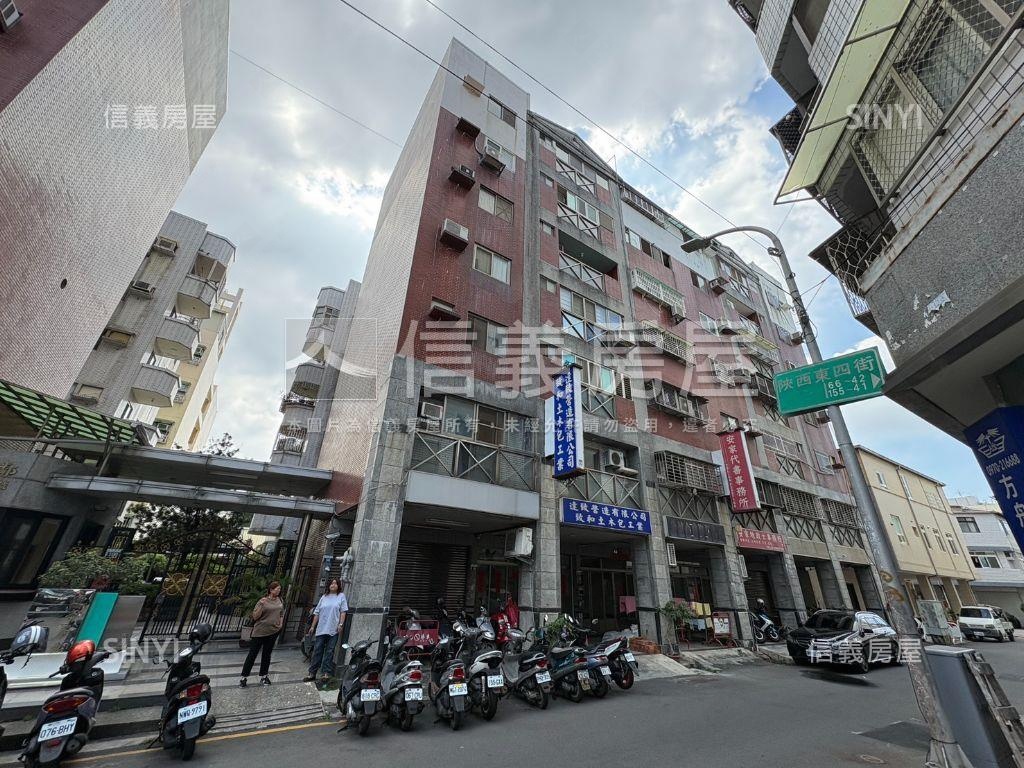 通豪芳鄰美美兩房車位採光房屋室內格局與周邊環境