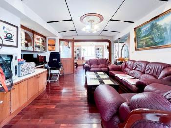 通豪芳鄰稀有優質兩房車位