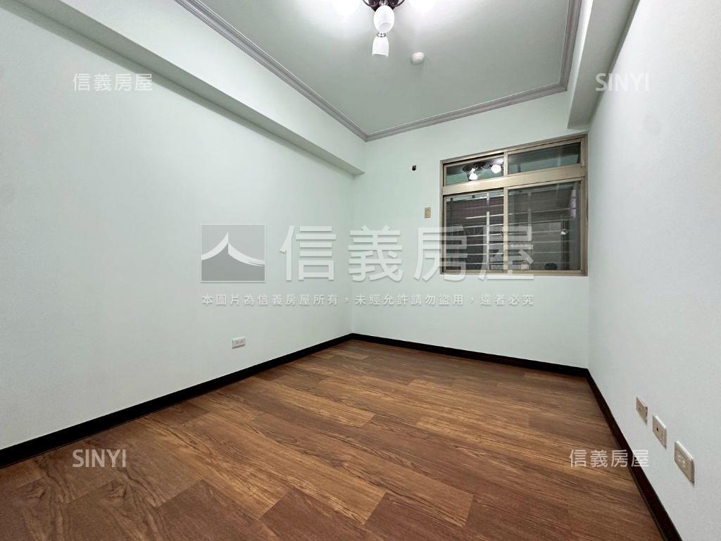 【幸福商圈】純品三房車位房屋室內格局與周邊環境