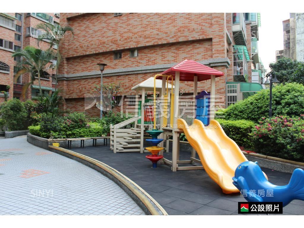 【幸福商圈】純品三房車位房屋室內格局與周邊環境