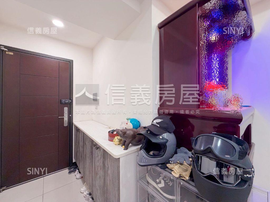 汐止１０１。３房帶車位房屋室內格局與周邊環境