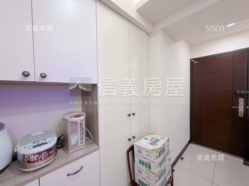 汐止１０１。３房帶車位房屋室內格局與周邊環境