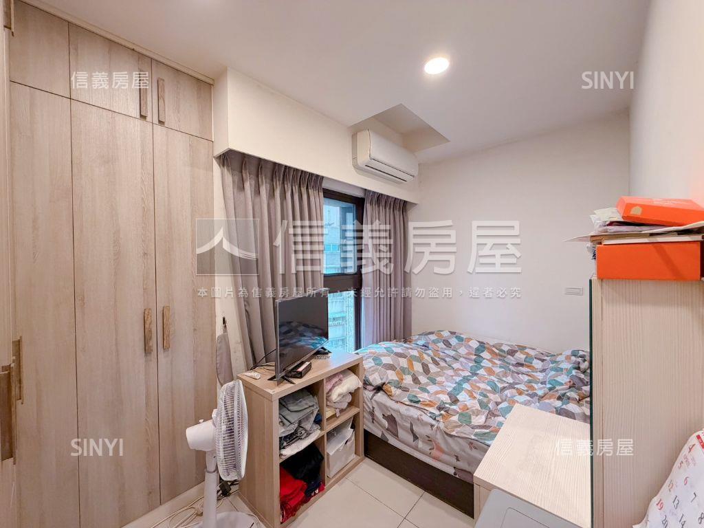 汐止１０１。３房帶車位房屋室內格局與周邊環境