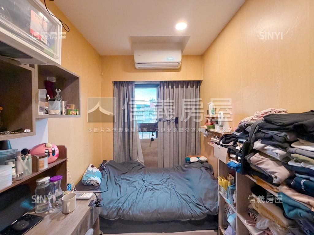 汐止１０１。３房帶車位房屋室內格局與周邊環境