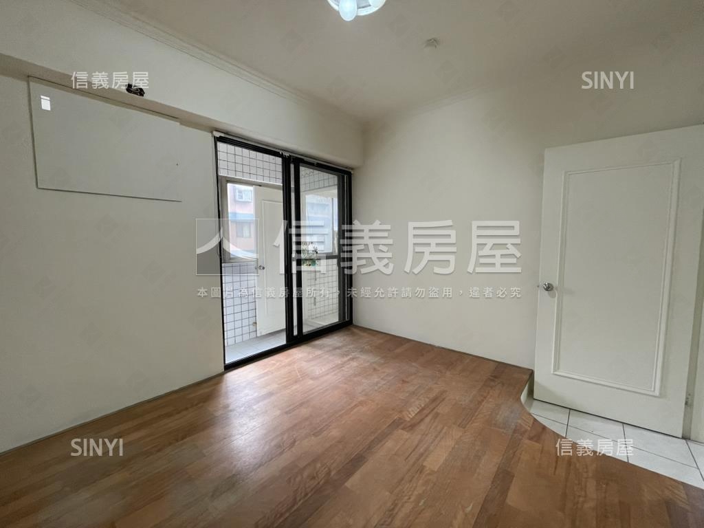 舊社國小旁兩房＋車位房屋室內格局與周邊環境