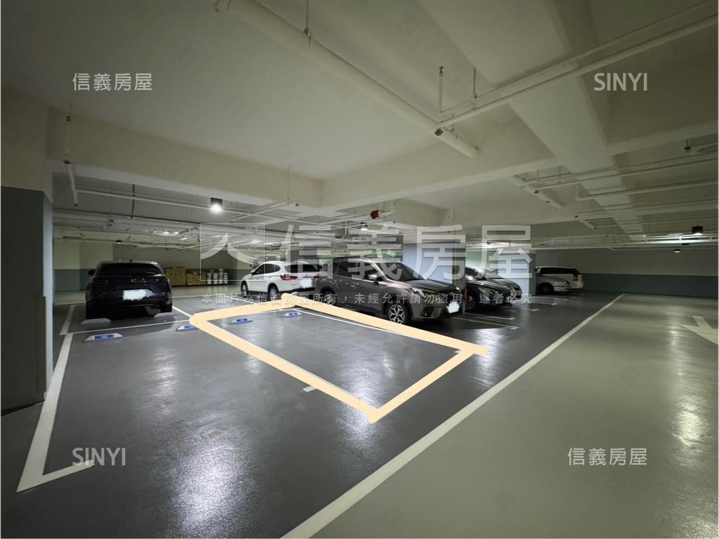 國聚高樓兩房兩衛平車房屋室內格局與周邊環境
