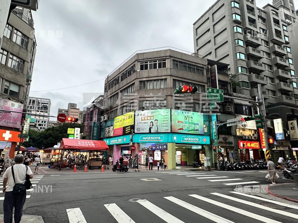 合矩青山高樓景觀絕品房屋室內格局與周邊環境