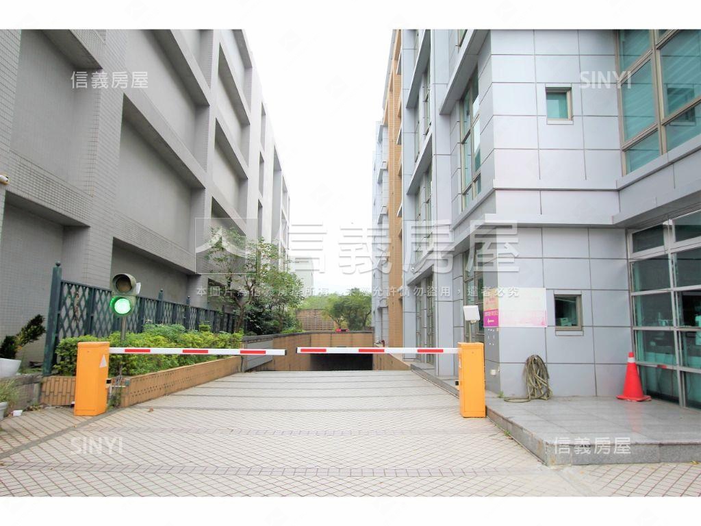 內科一樓店辦稀有出售房屋室內格局與周邊環境