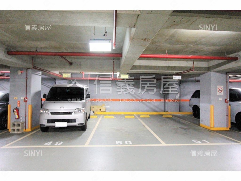 內科一樓店辦稀有出售房屋室內格局與周邊環境