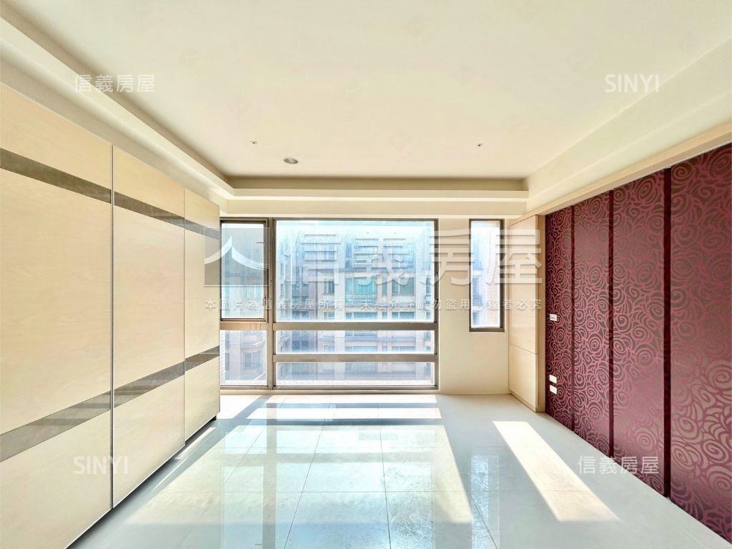 啟奧邦城高樓大戶房屋室內格局與周邊環境
