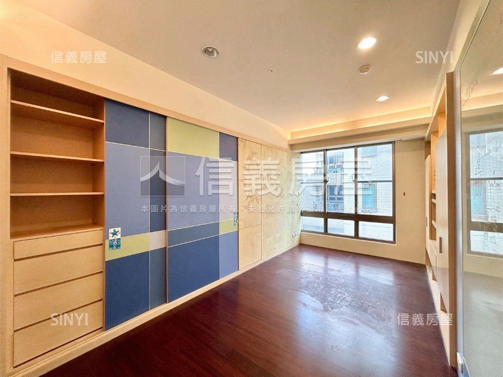啟奧邦城高樓大戶房屋室內格局與周邊環境