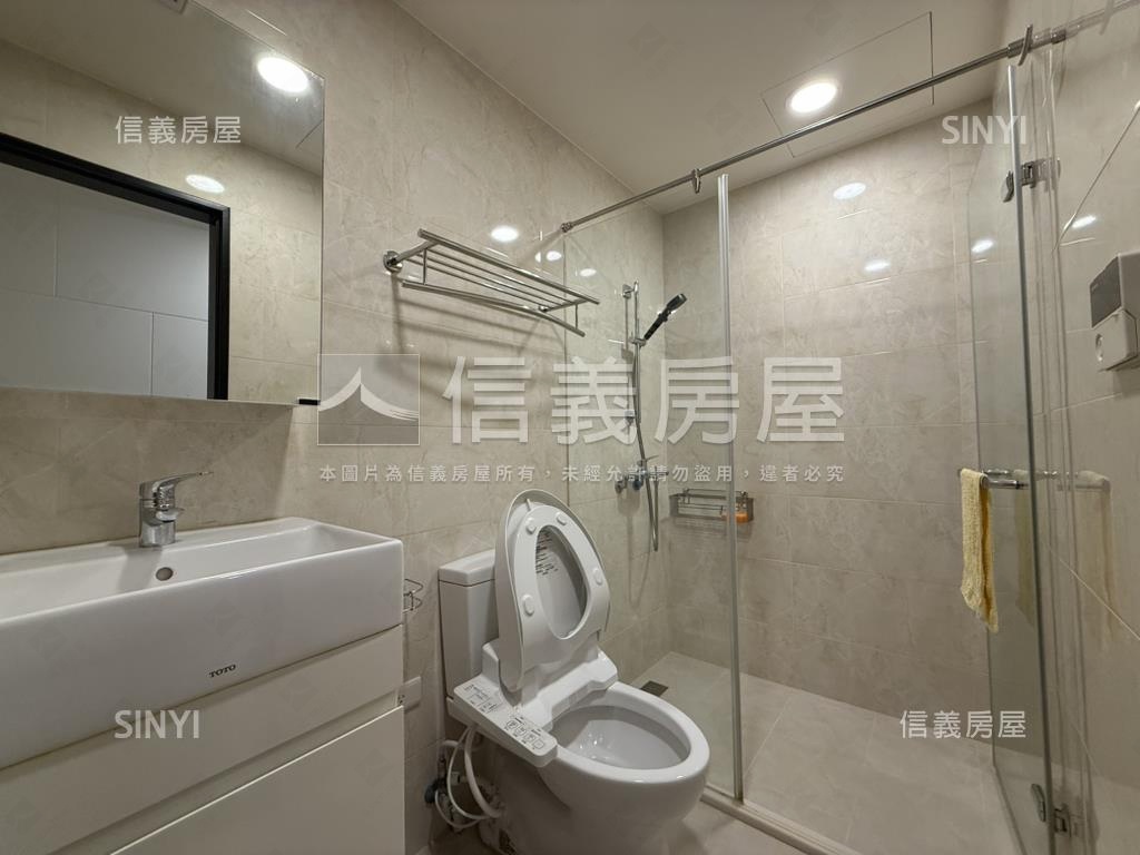 皇翔御花園美裝潢房屋室內格局與周邊環境