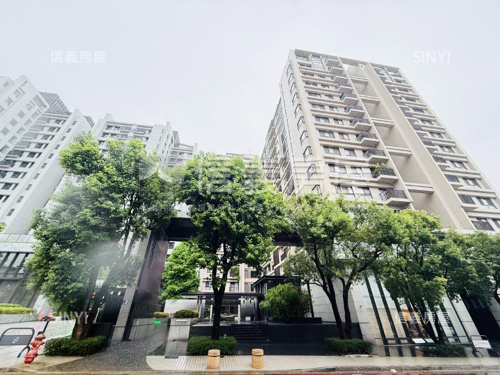 理和晴耕雨讀三房雙平車位房屋室內格局與周邊環境