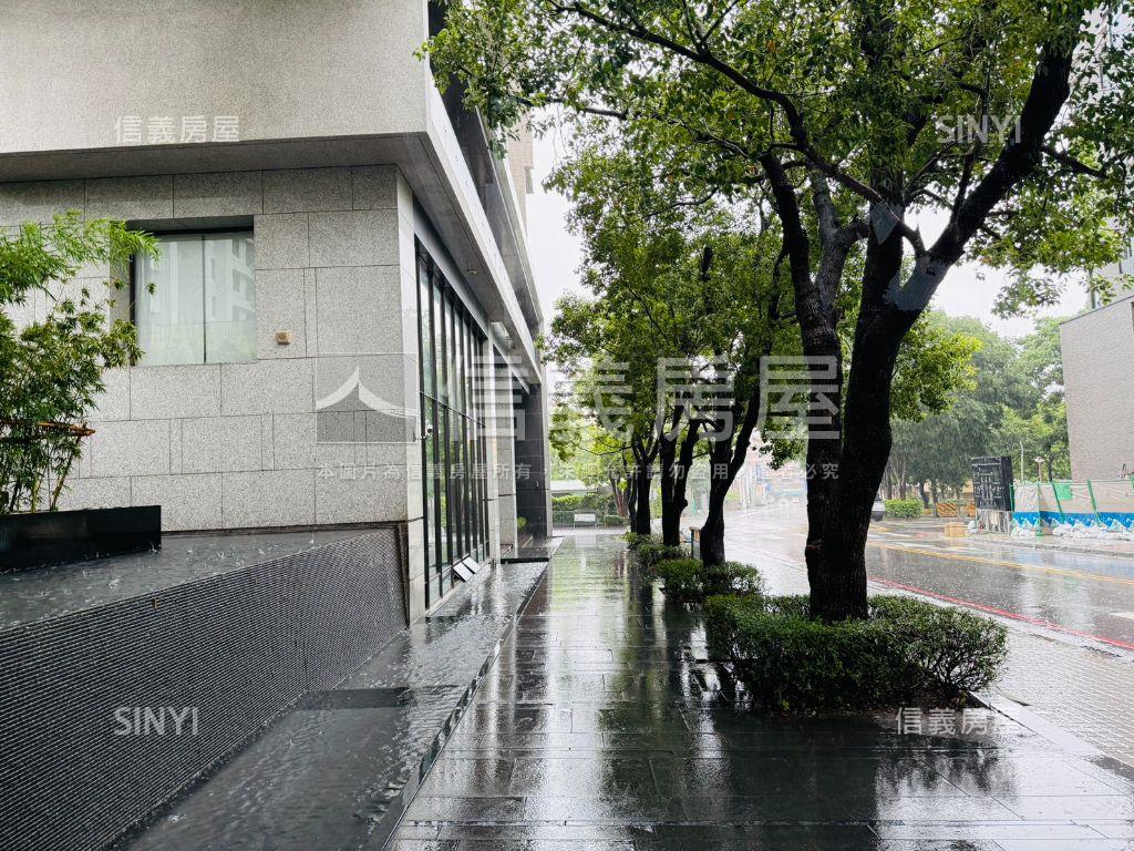 理和晴耕雨讀三房雙平車位房屋室內格局與周邊環境