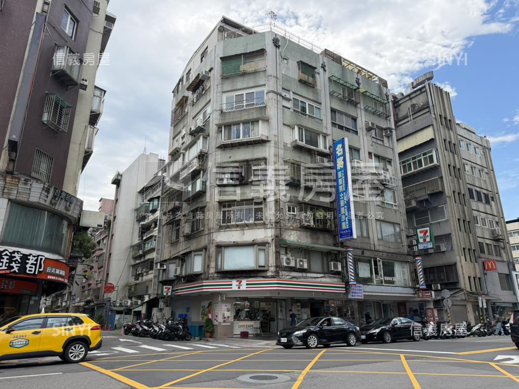 ７－１１便利商店房屋室內格局與周邊環境
