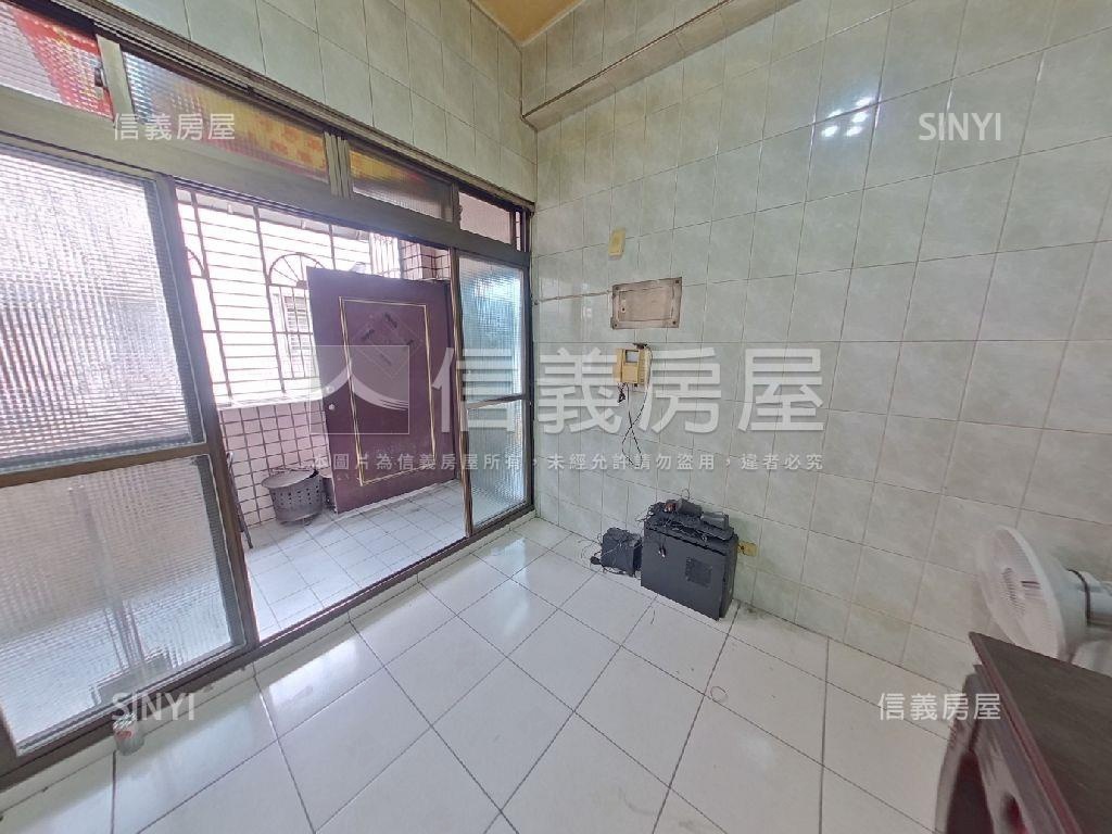 出頭天大空間房屋室內格局與周邊環境