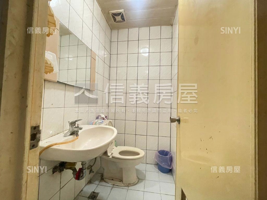 出頭天大空間房屋室內格局與周邊環境