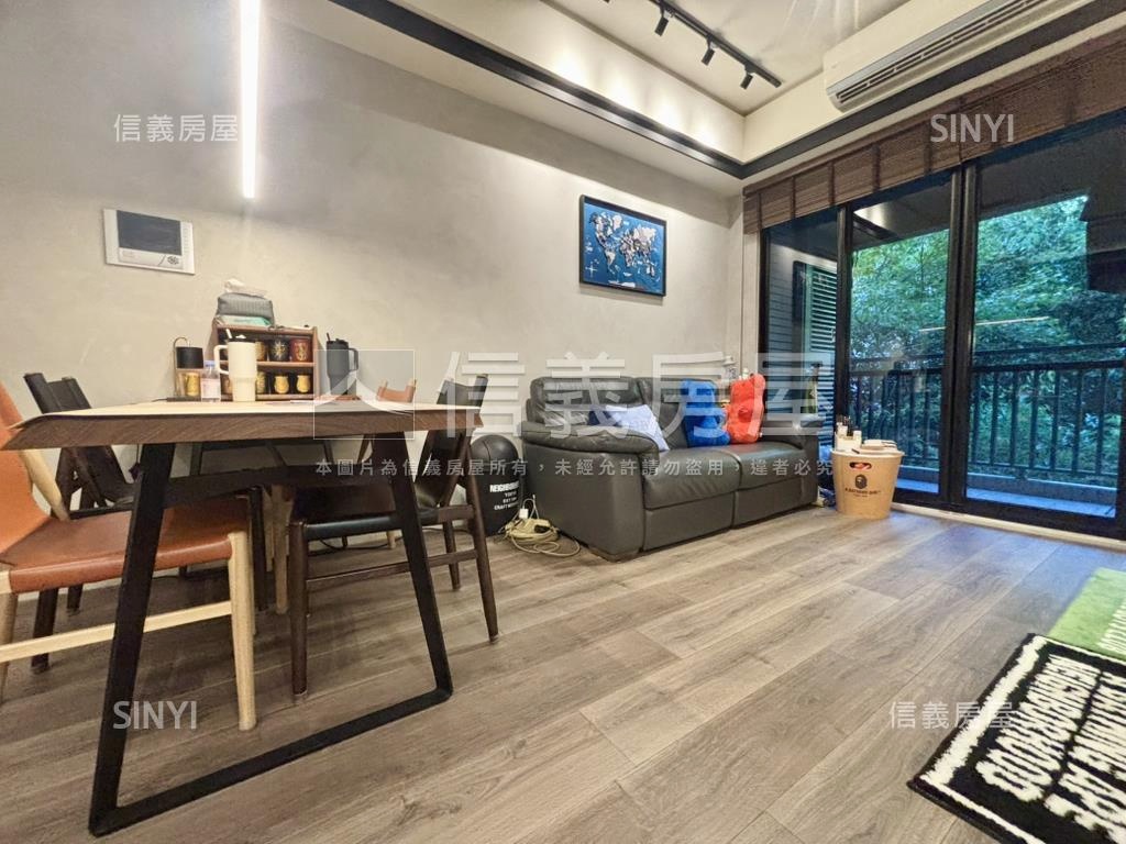 政大史丹佛２房坡平車位房屋室內格局與周邊環境