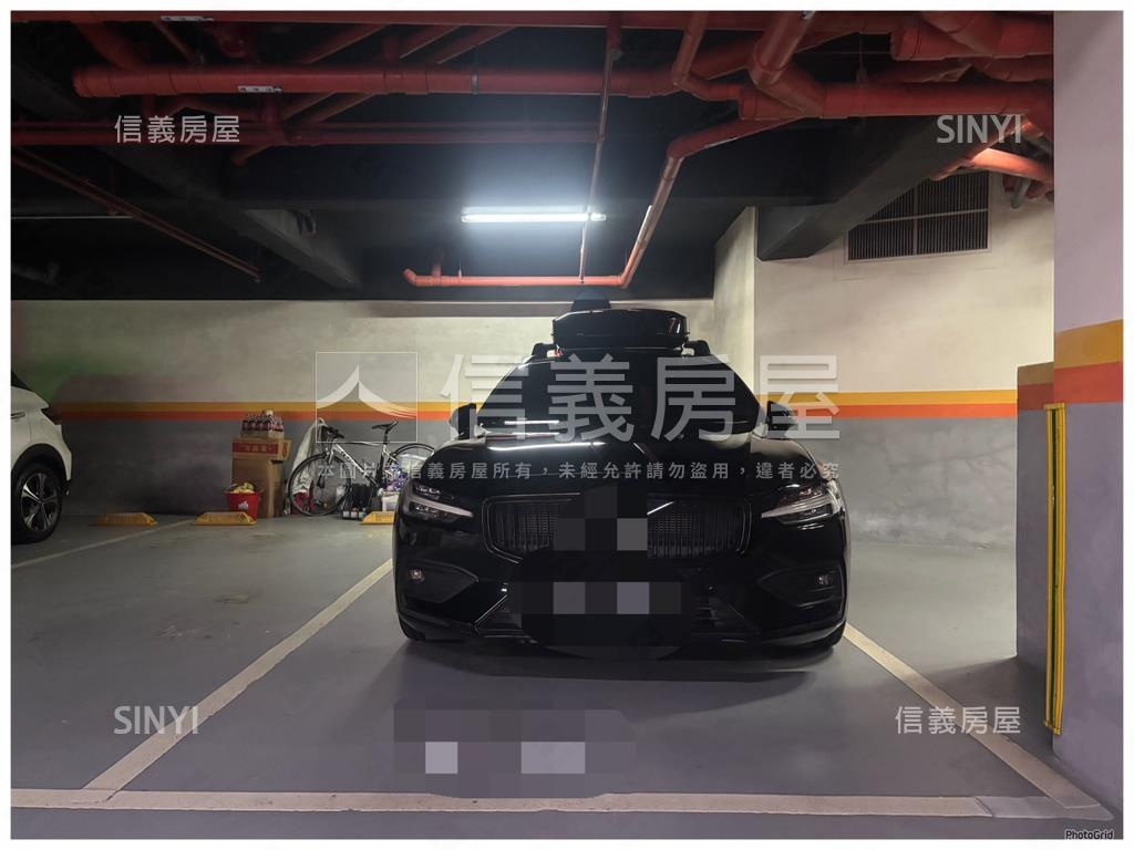 政大綠意２房１室坡平車位房屋室內格局與周邊環境