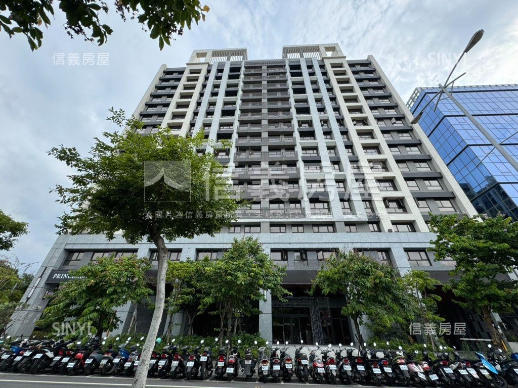 竹北高鐵面中庭大套房房屋室內格局與周邊環境