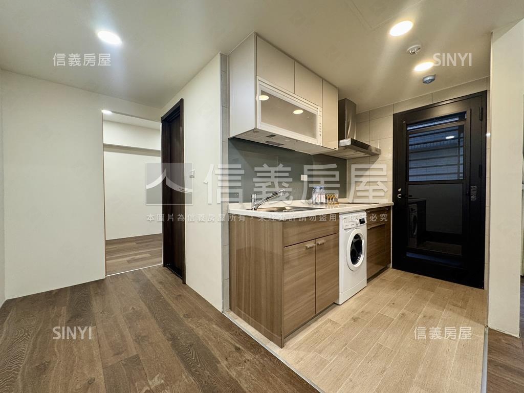 竹北高鐵面中庭大套房房屋室內格局與周邊環境