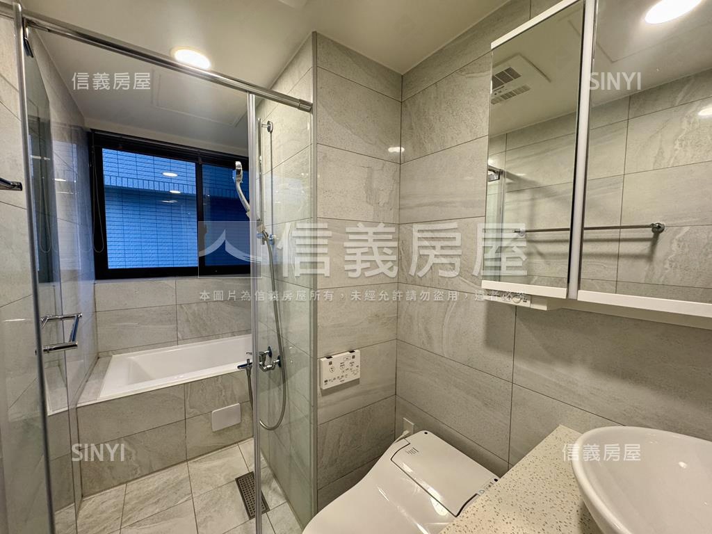 竹北高鐵面中庭大套房房屋室內格局與周邊環境