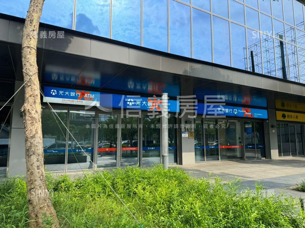 竹北高鐵面中庭大套房房屋室內格局與周邊環境