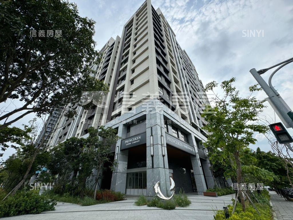 竹北高鐵面中庭大套房房屋室內格局與周邊環境